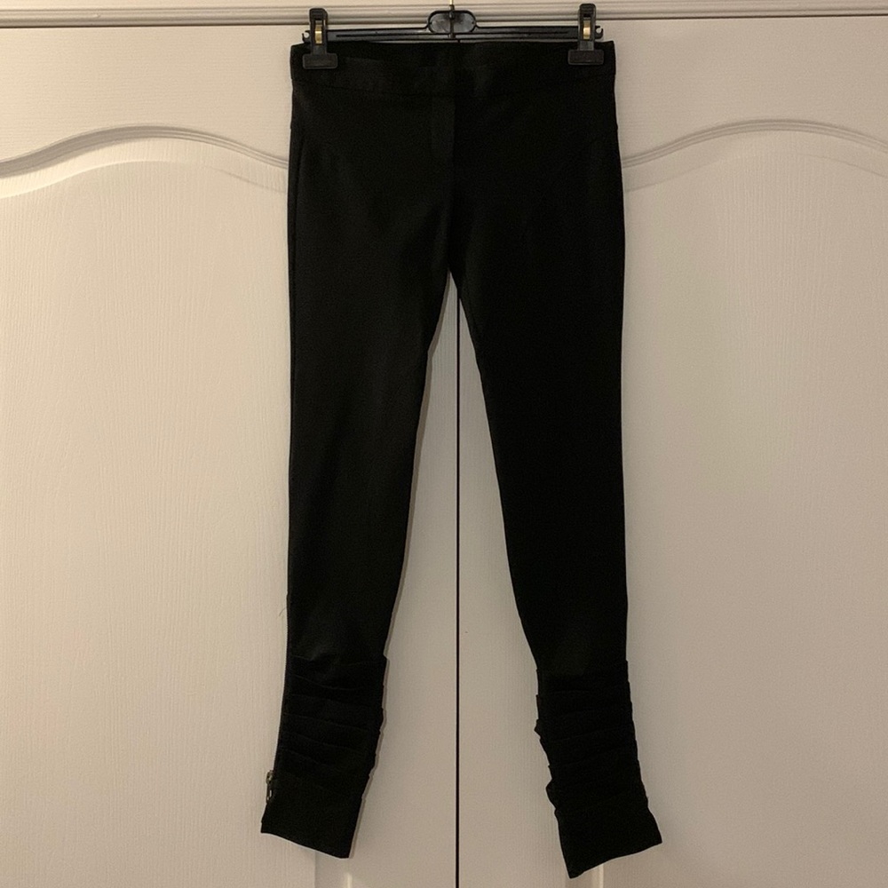 🎉HOST PICK🎉. EUC Haute Hippie pant
